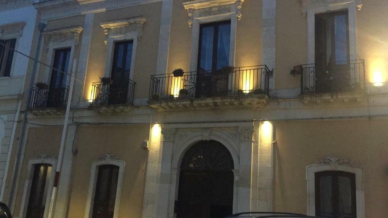 Villa Palazzo Macchia Cutrofiano Exterior foto